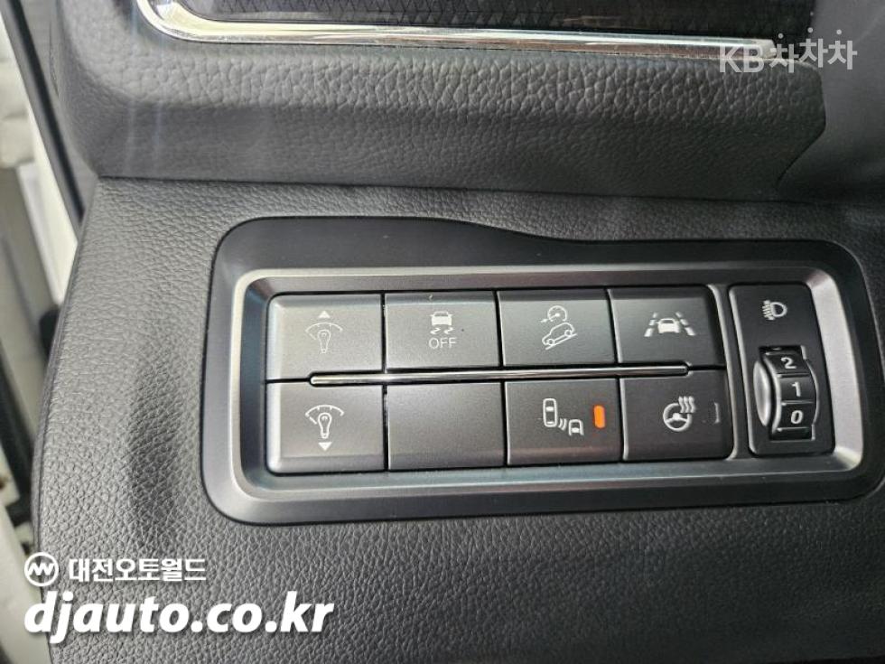 SsangYong Tivoli — miniaturë 12