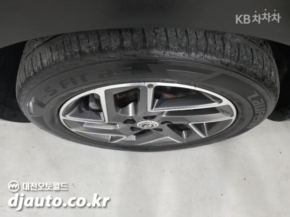 SsangYong Tivoli — miniaturë 15