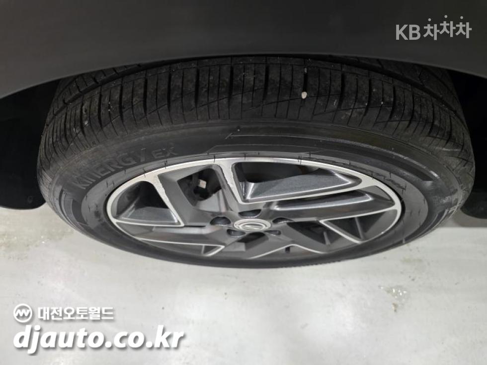 SsangYong Tivoli — miniaturë 17