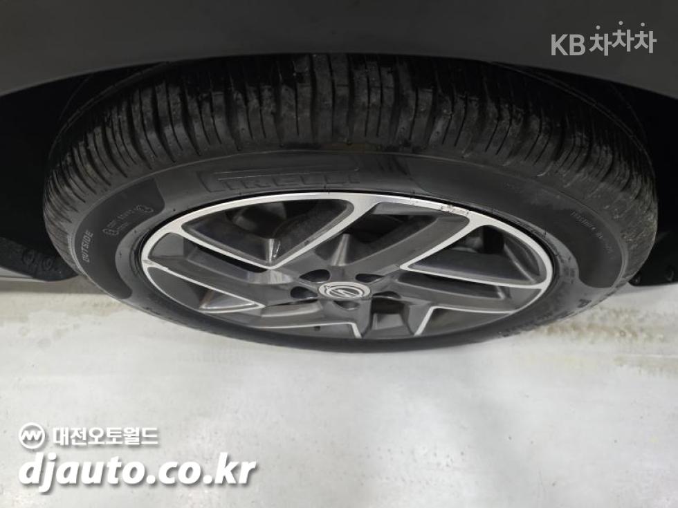SsangYong Tivoli — miniaturë 18