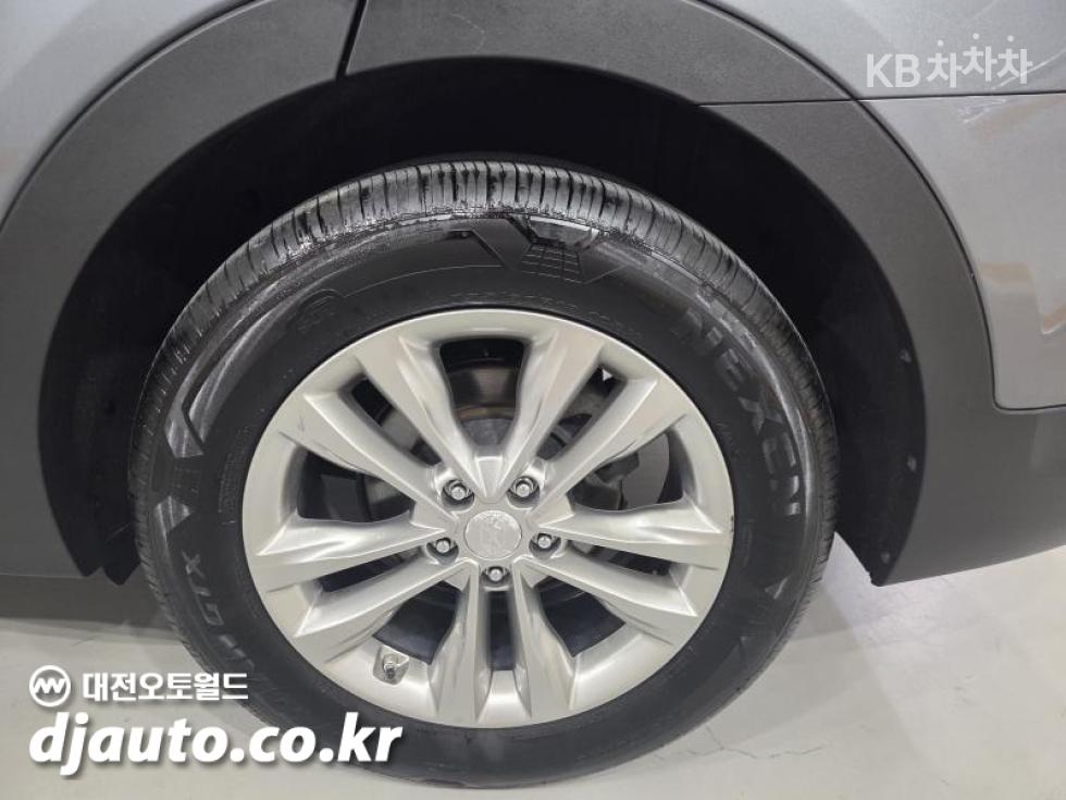 Hyundai Santa Fe — miniaturë 19