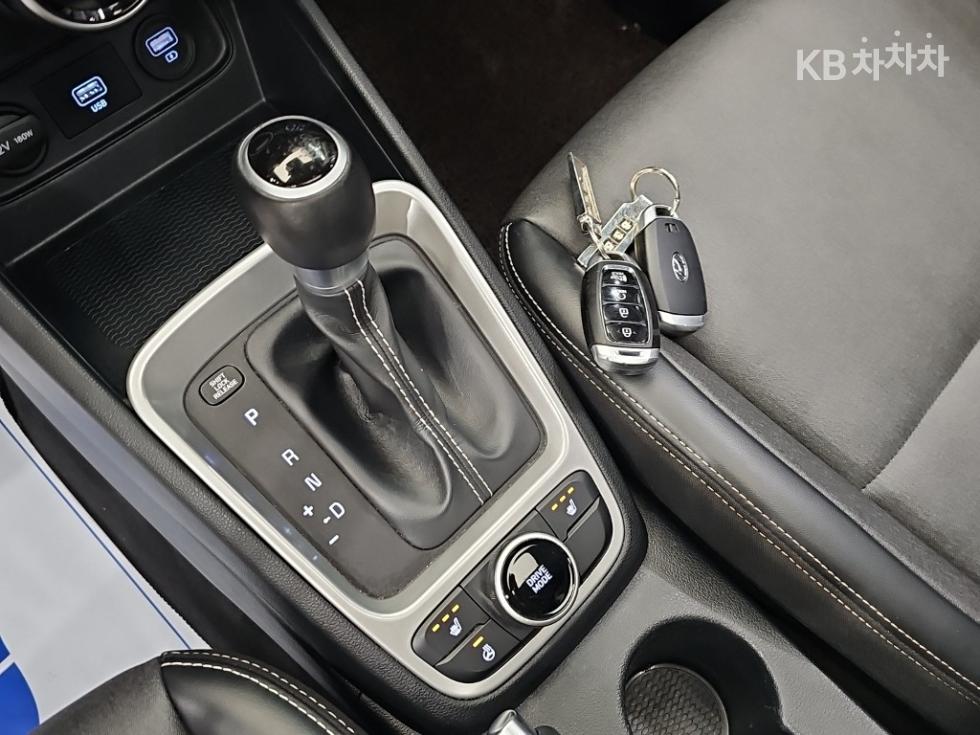Hyundai Venue — miniaturë 8
