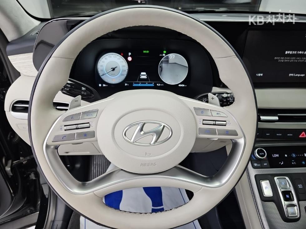 2022 Hyundai Used Car photo