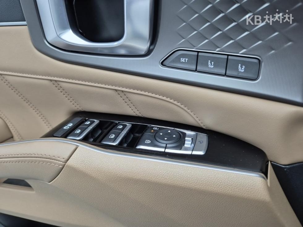 Kia Sorento — miniaturë 17
