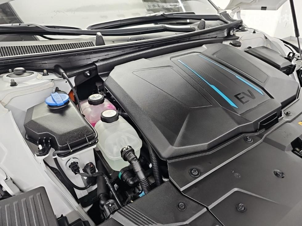 Hyundai IONIQ 5 — miniaturë 5