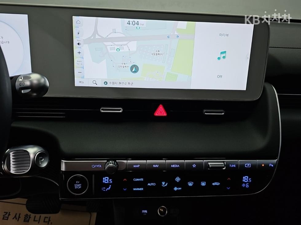 Hyundai IONIQ 5 — miniaturë 10