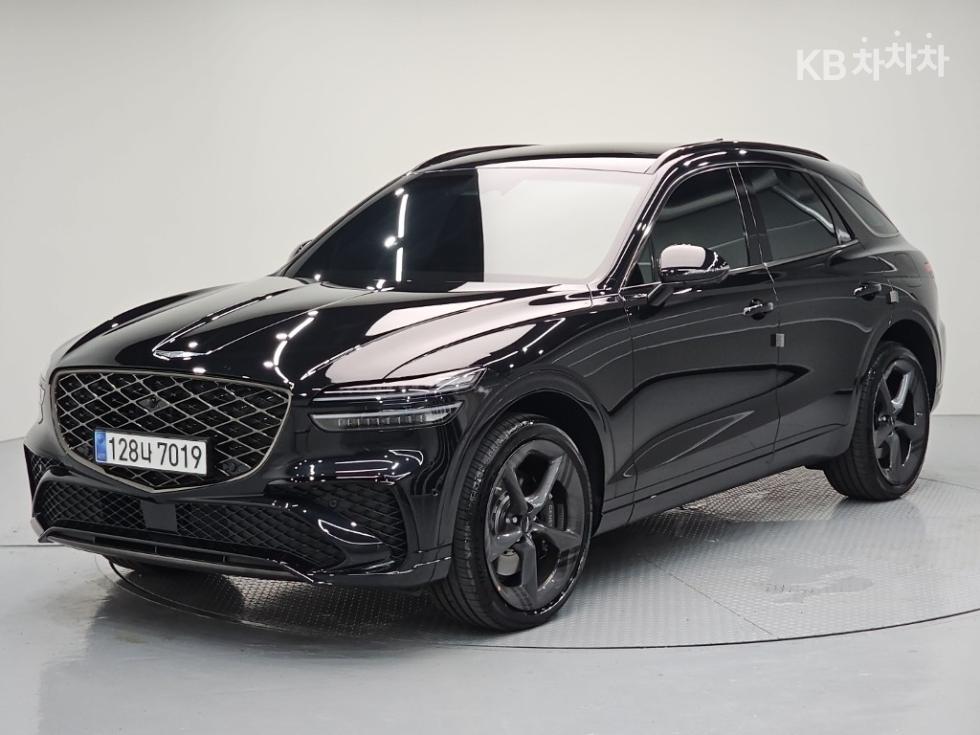 2024 Genesis GV70 photo