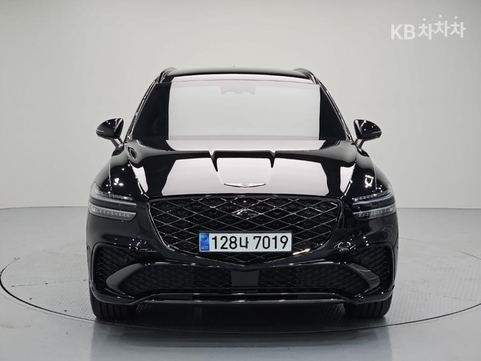 2024 Genesis GV70 photo