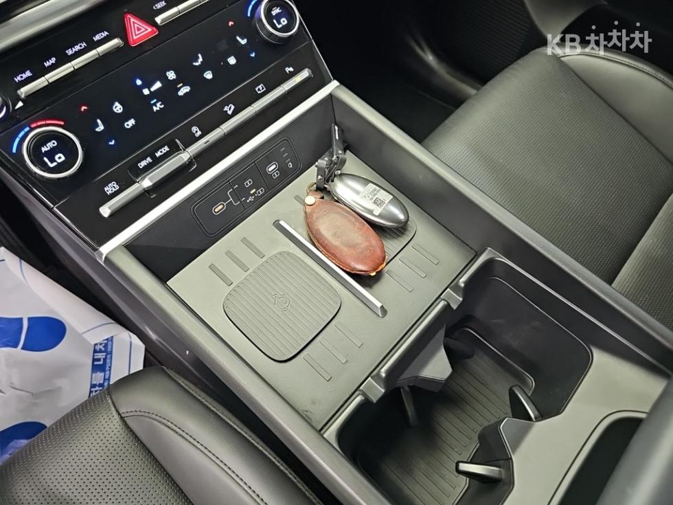 Hyundai Santa Fe — miniaturë 16