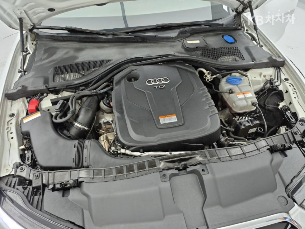 Audi A6 — miniaturë 6