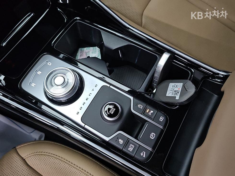 Kia Sorento — miniaturë 8
