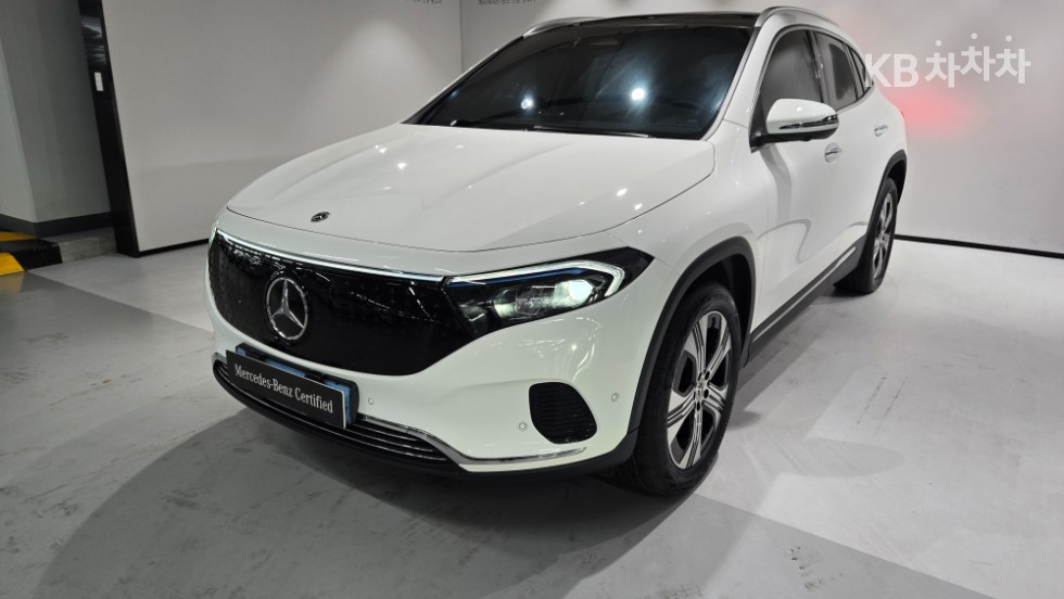 Mercedes-Benz EQA — miniaturë 10
