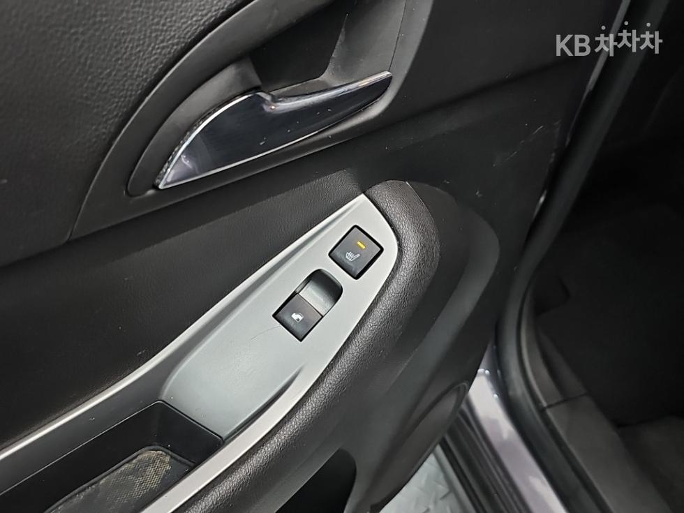 Chevrolet Orlando — miniaturë 13