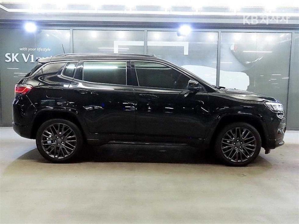 Jeep Compass — miniaturë 3