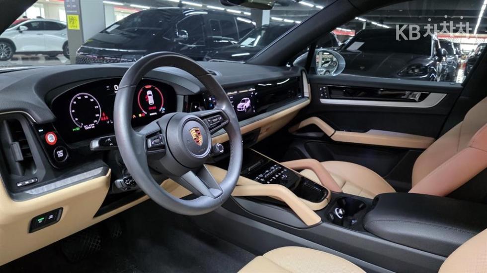 Porsche Cayenne — miniaturë 4