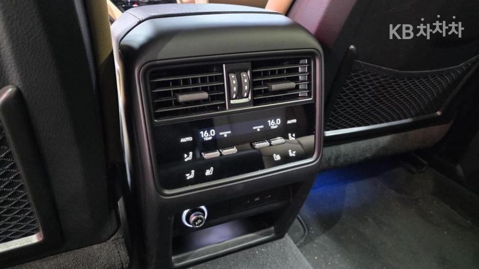 Porsche Cayenne — miniaturë 5
