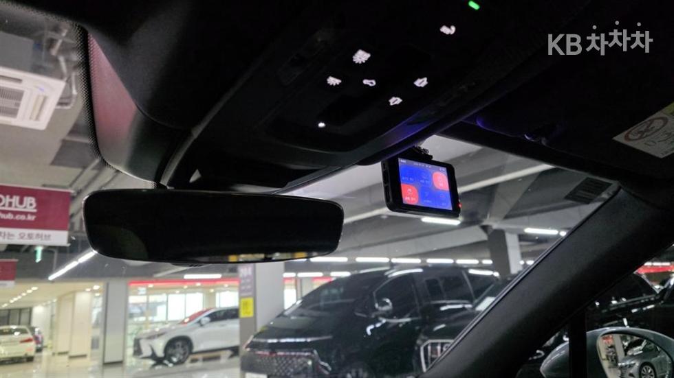 Porsche Cayenne — miniaturë 11