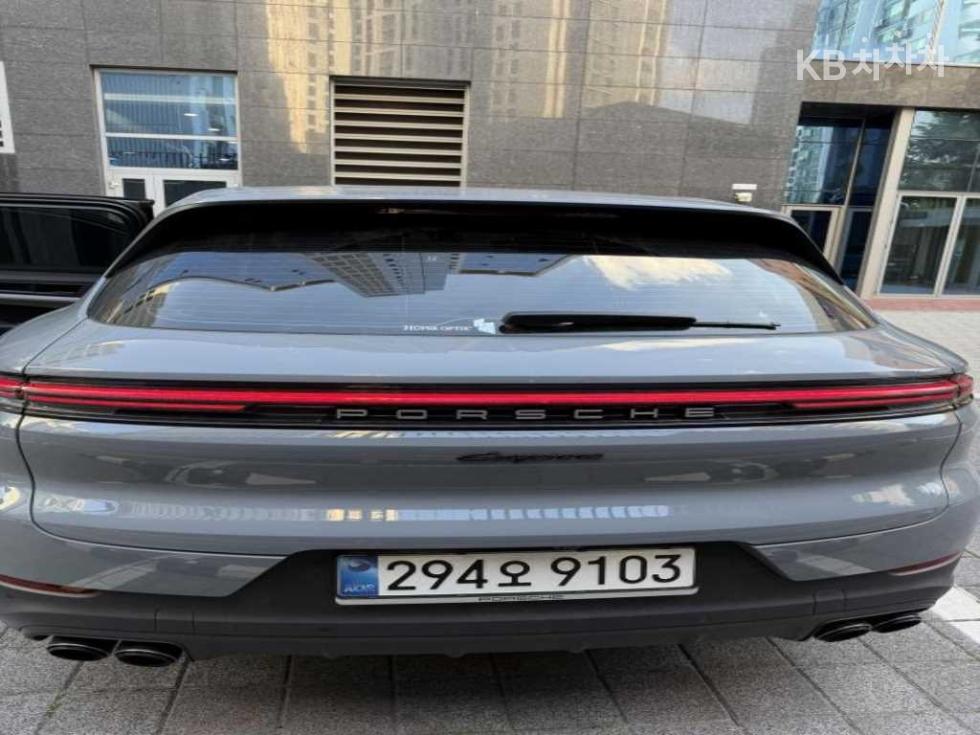 Porsche Cayenne — miniaturë 4