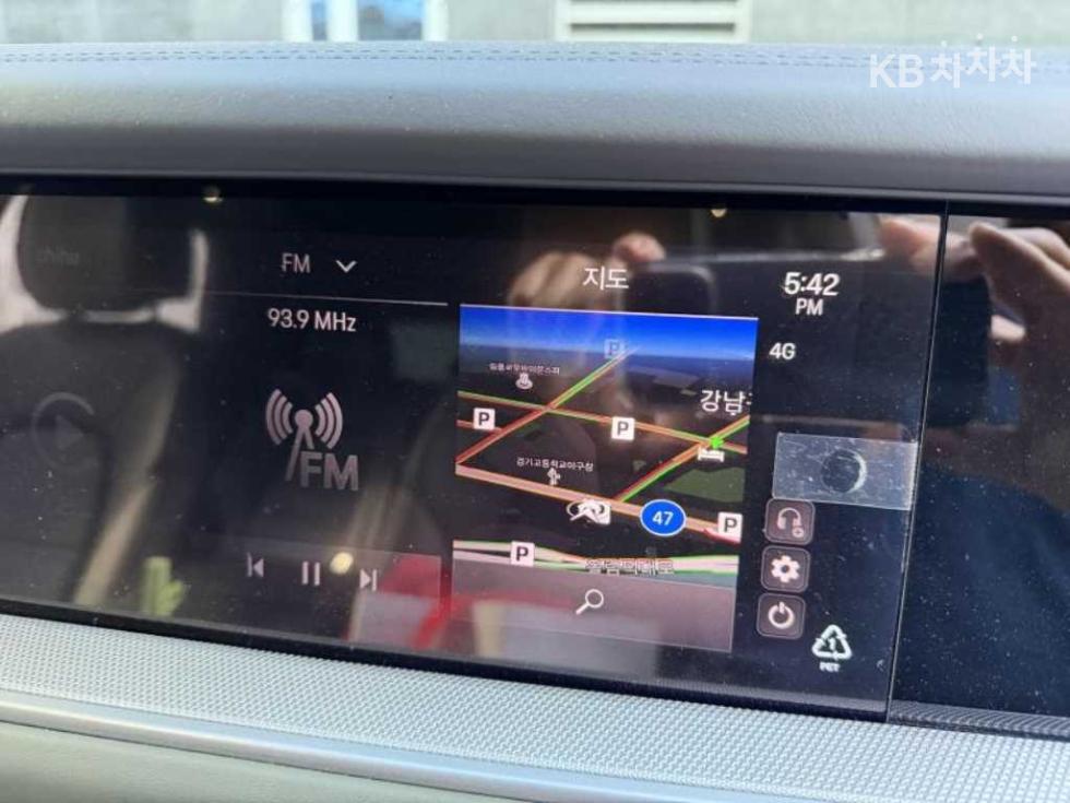 Porsche Cayenne — miniaturë 15