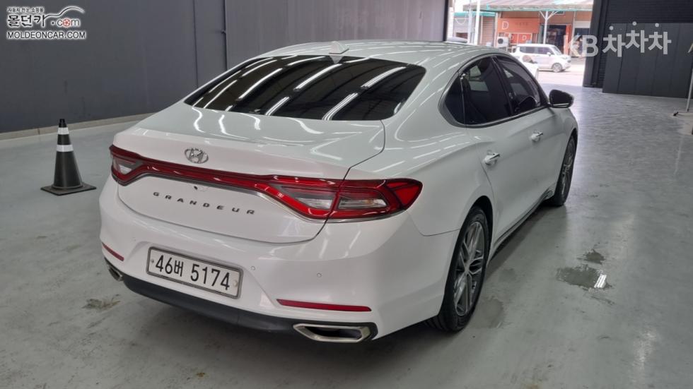 Hyundai Grandeur — miniaturë 2