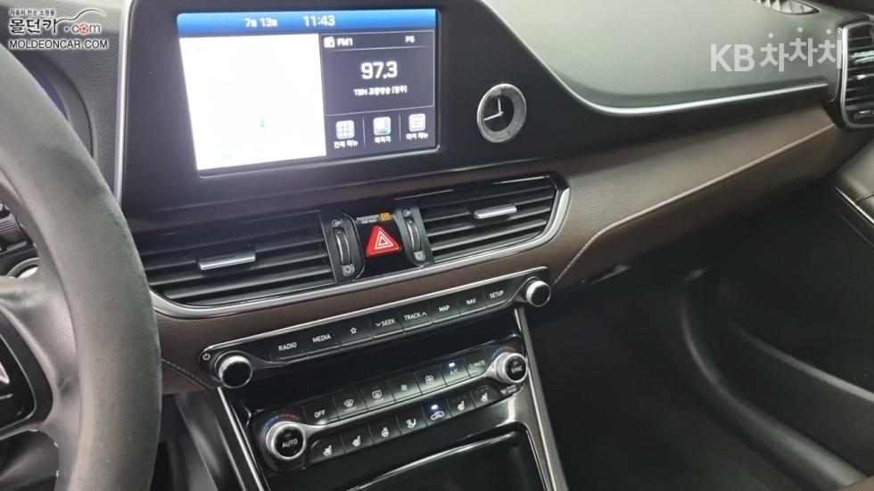 Hyundai Grandeur — miniaturë 12