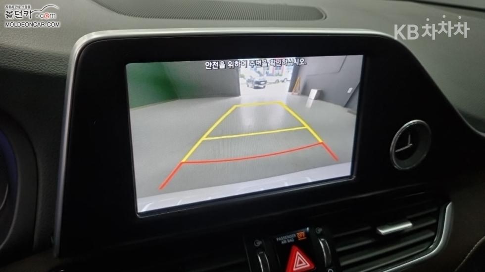 Hyundai Grandeur — miniaturë 13
