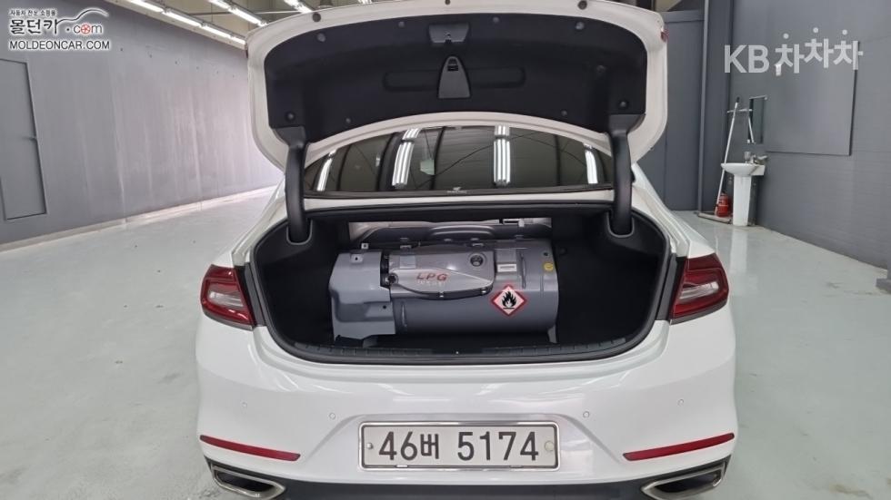 Hyundai Grandeur — miniaturë 18