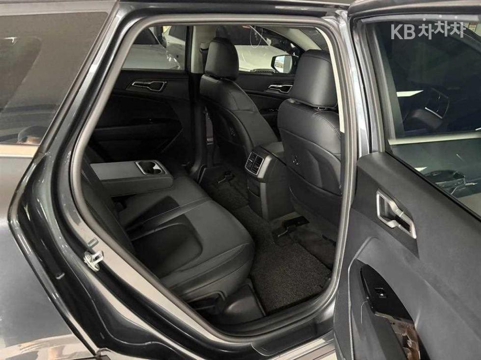 Kia Sportage — miniaturë 16