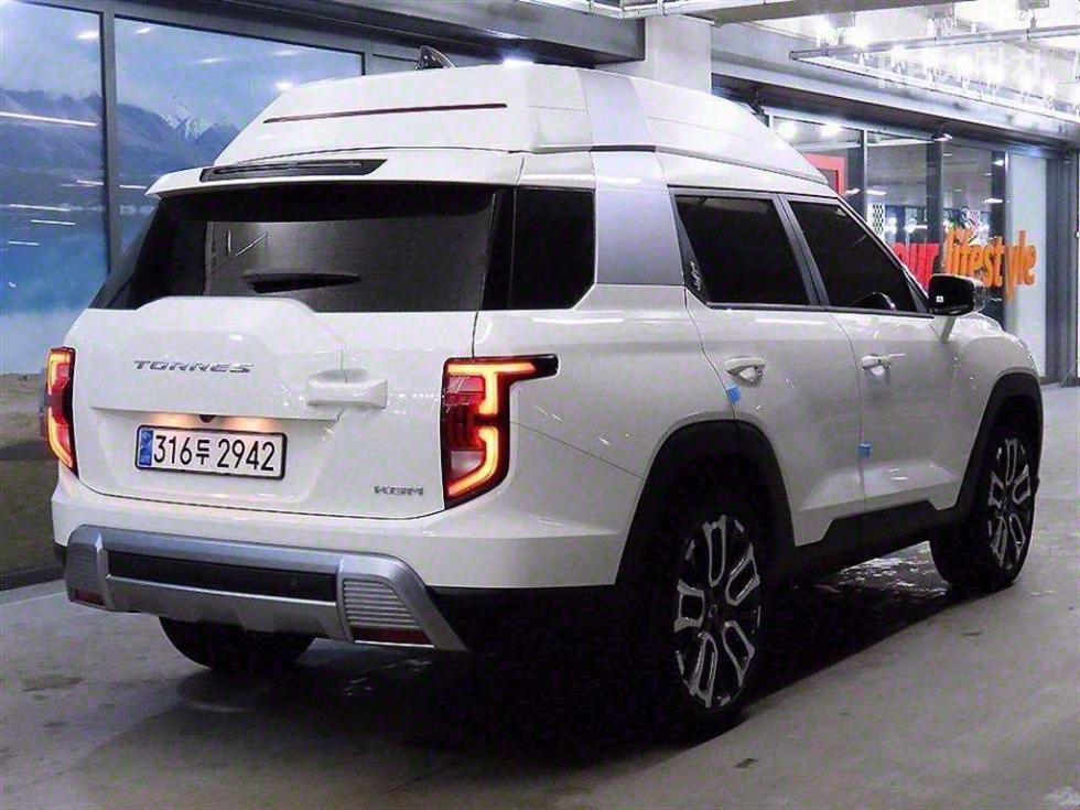 SsangYong Torres — miniaturë 4
