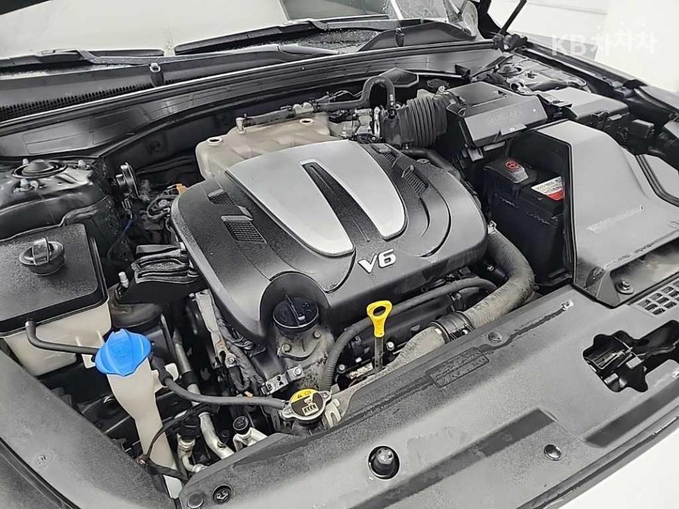Kia K7 — miniaturë 5
