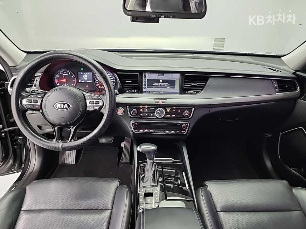 Kia K7 — miniaturë 7