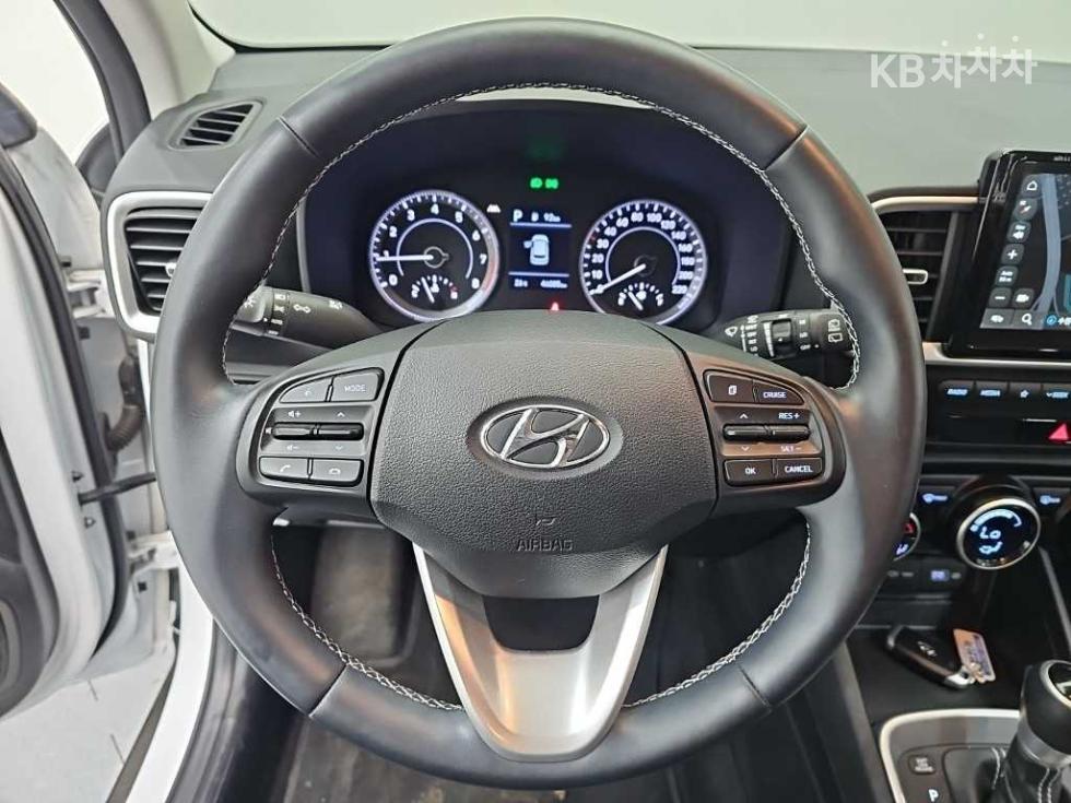 Hyundai Venue — miniaturë 9
