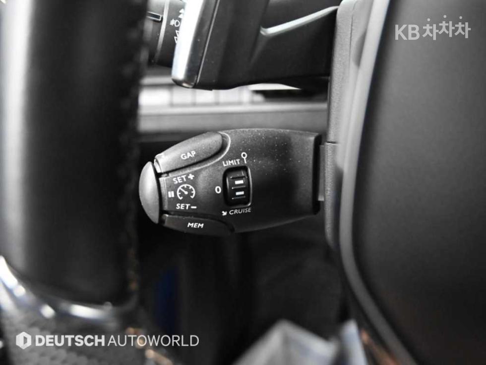 Peugeot 5008 — miniaturë 16