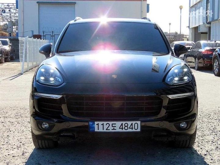 Porsche Cayenne 3.0 디젤 — foto 1