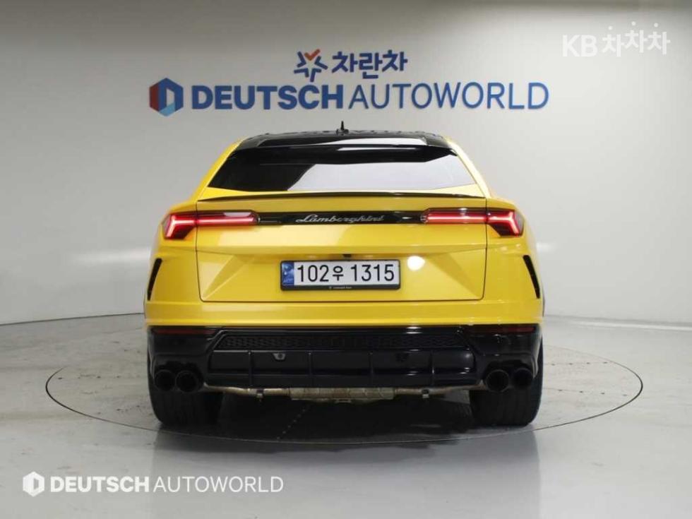 Lamborghini Urus — miniaturë 4
