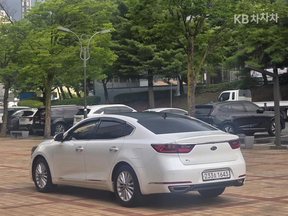 Kia K7 — miniaturë 4