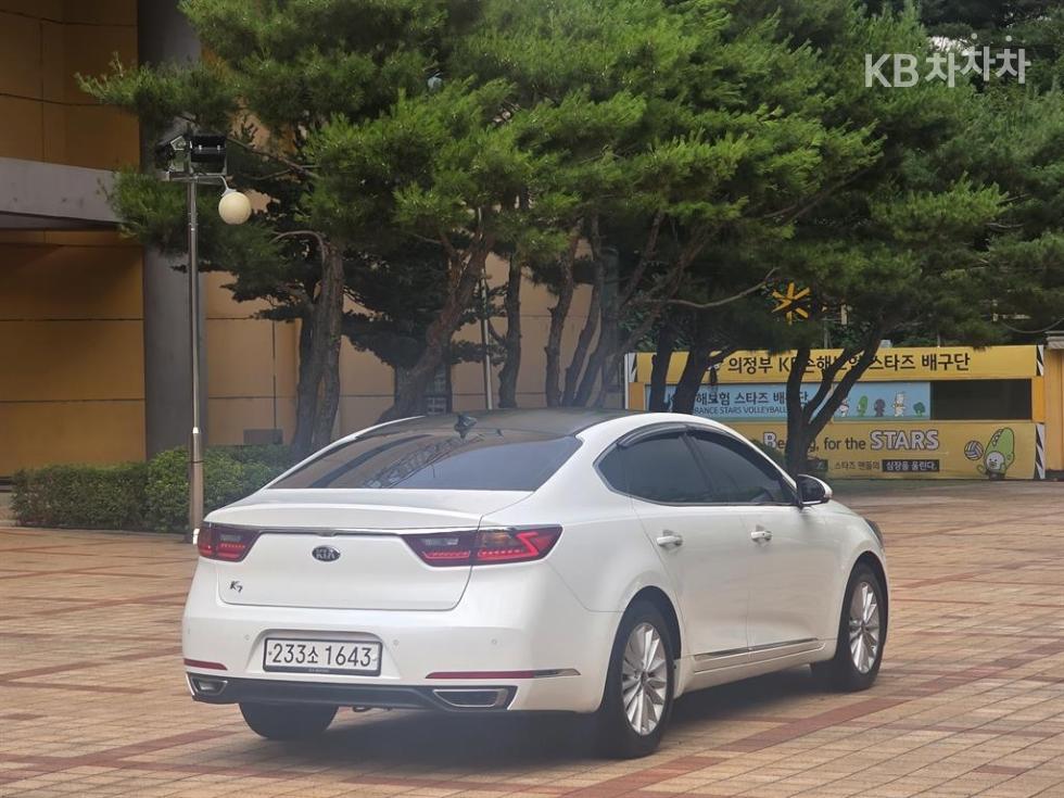 Kia K7 — miniaturë 6