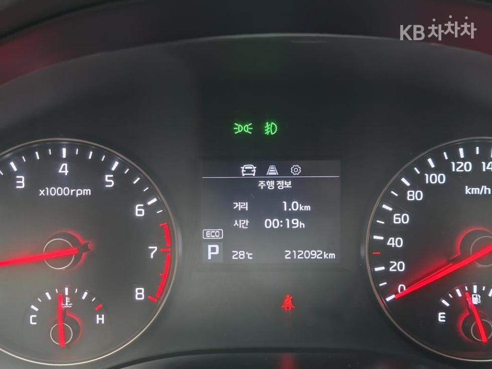 Kia K7 — miniaturë 8