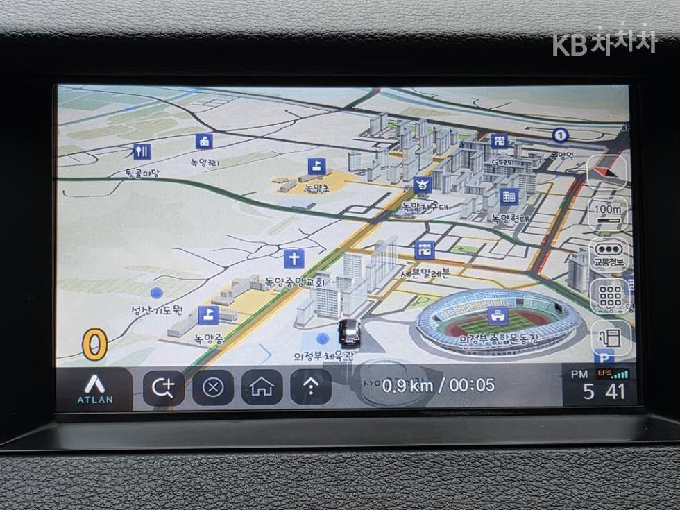 Kia K7 — miniaturë 14