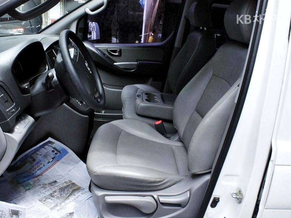 Hyundai Starex — miniaturë 5