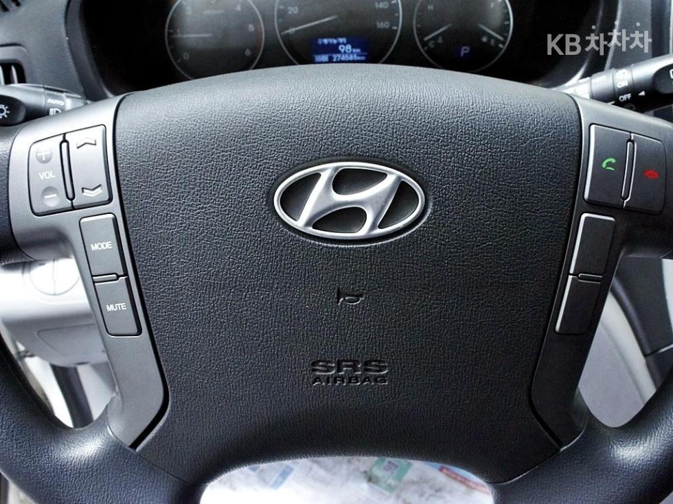 Hyundai Starex — miniaturë 8