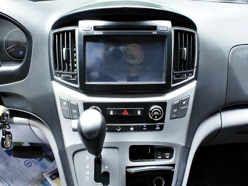 Hyundai Starex — miniaturë 10