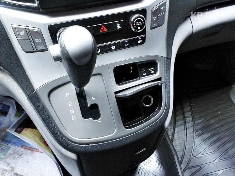 Hyundai Starex — miniaturë 11