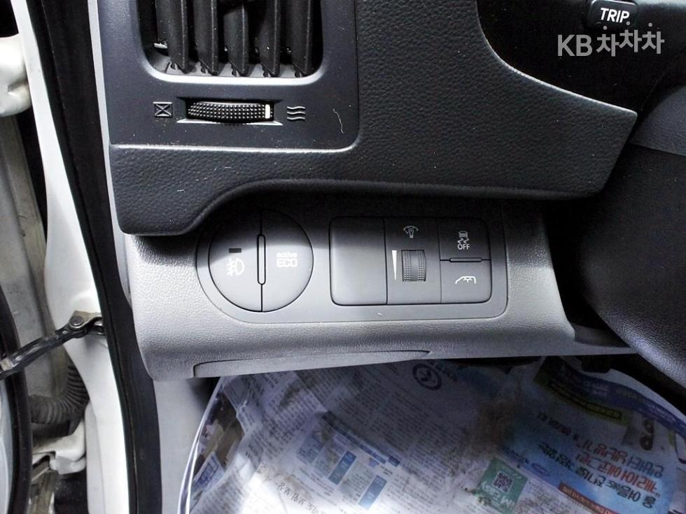 Hyundai Starex — miniaturë 15