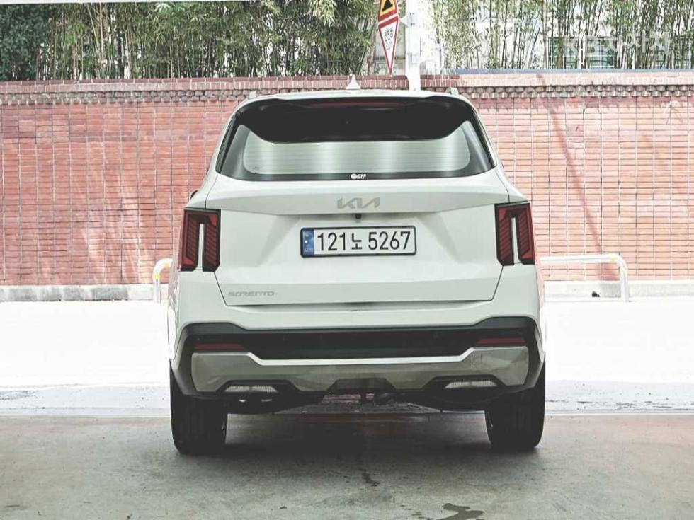 Kia Sorento — miniaturë 4