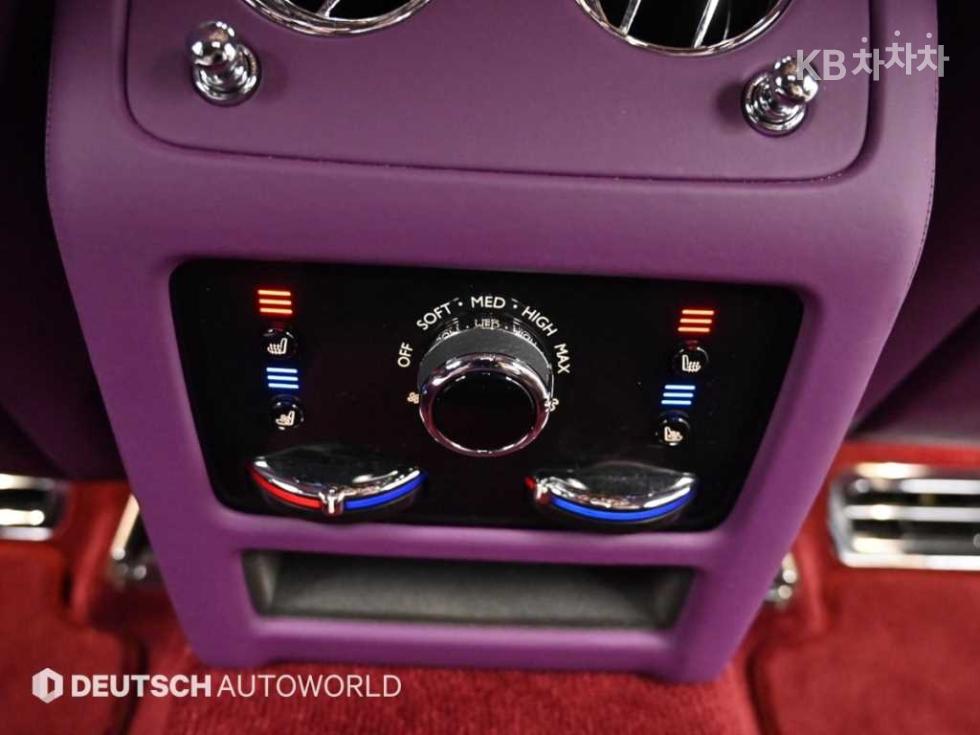 Rolls-Royce Ghost — miniaturë 16