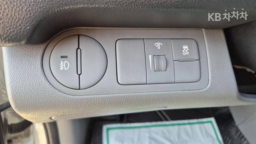 Hyundai Starex — miniaturë 13