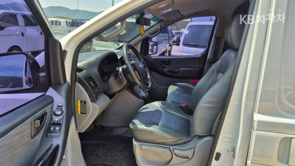 Hyundai Starex — miniaturë 14