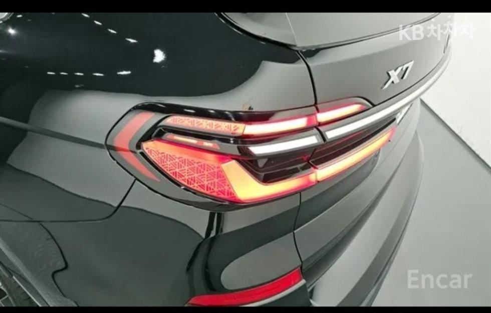 BMW X7 — miniaturë 14