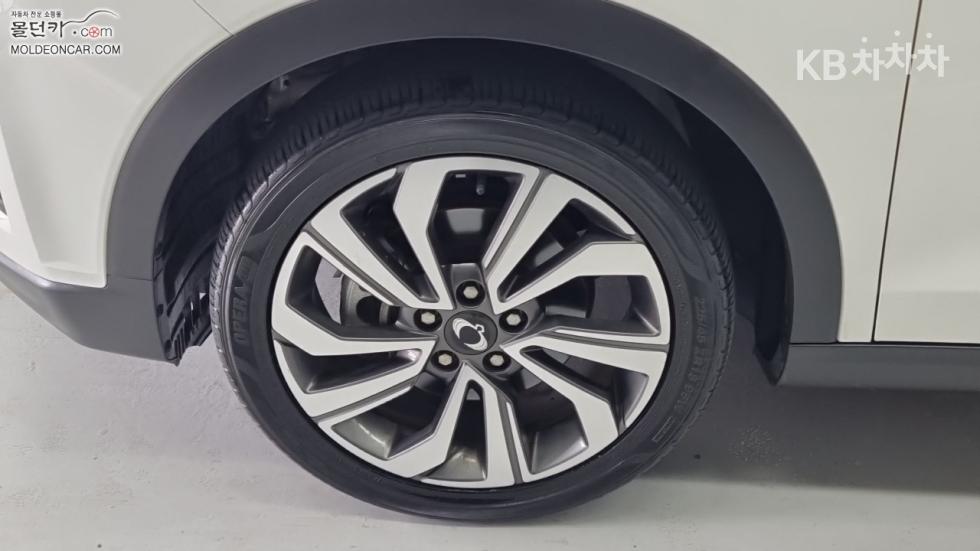 SsangYong Tivoli — miniaturë 6